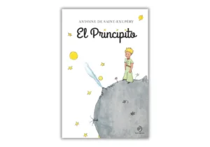 ortada del libro El Principito, con el personaje principal, un niño rubio con un traje verde, de pie sobre un pequeño planeta, mirando las estrellas.