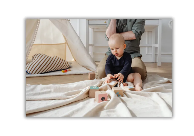 Juguetes Montessori para bebés (0-12 meses) | Guía práctica
